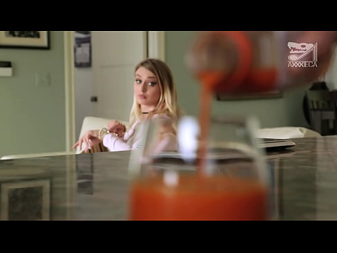 ❤️ 大奶子和紧身小穴的辣妹子从失败者那里得到鸡巴，但很硬 ☑ Sluts。at zh-cn.pornpics-de.ru ❌️